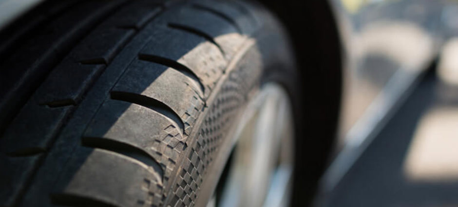 Entenda o perigo de andar com pneus carecas