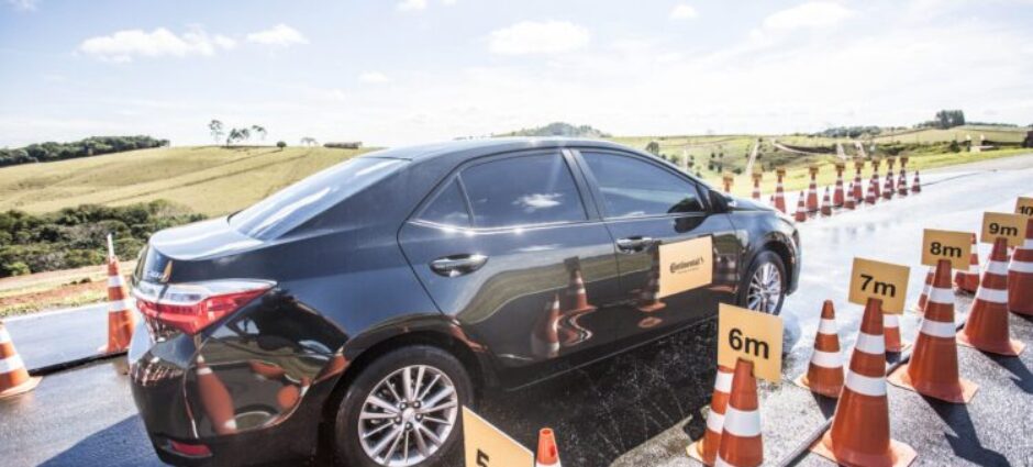 Promoção de reboque para Toyota RJ