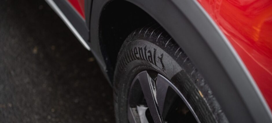 Pneu Bravuris. Qualidade Continental