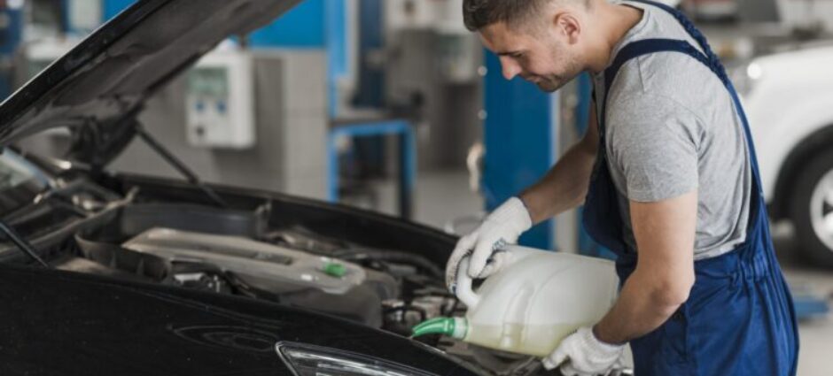 Troca de óleo: Como saber o óleo certo para o seu carro?