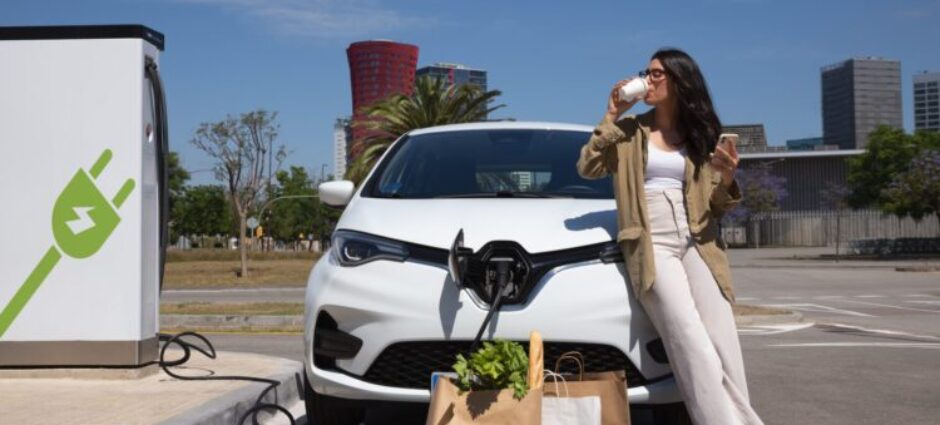 Carregue seu carro elétrico na Full Pneus