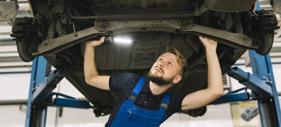 Entendendo as Causas dos Ruídos na Suspensão do Seu Veículo